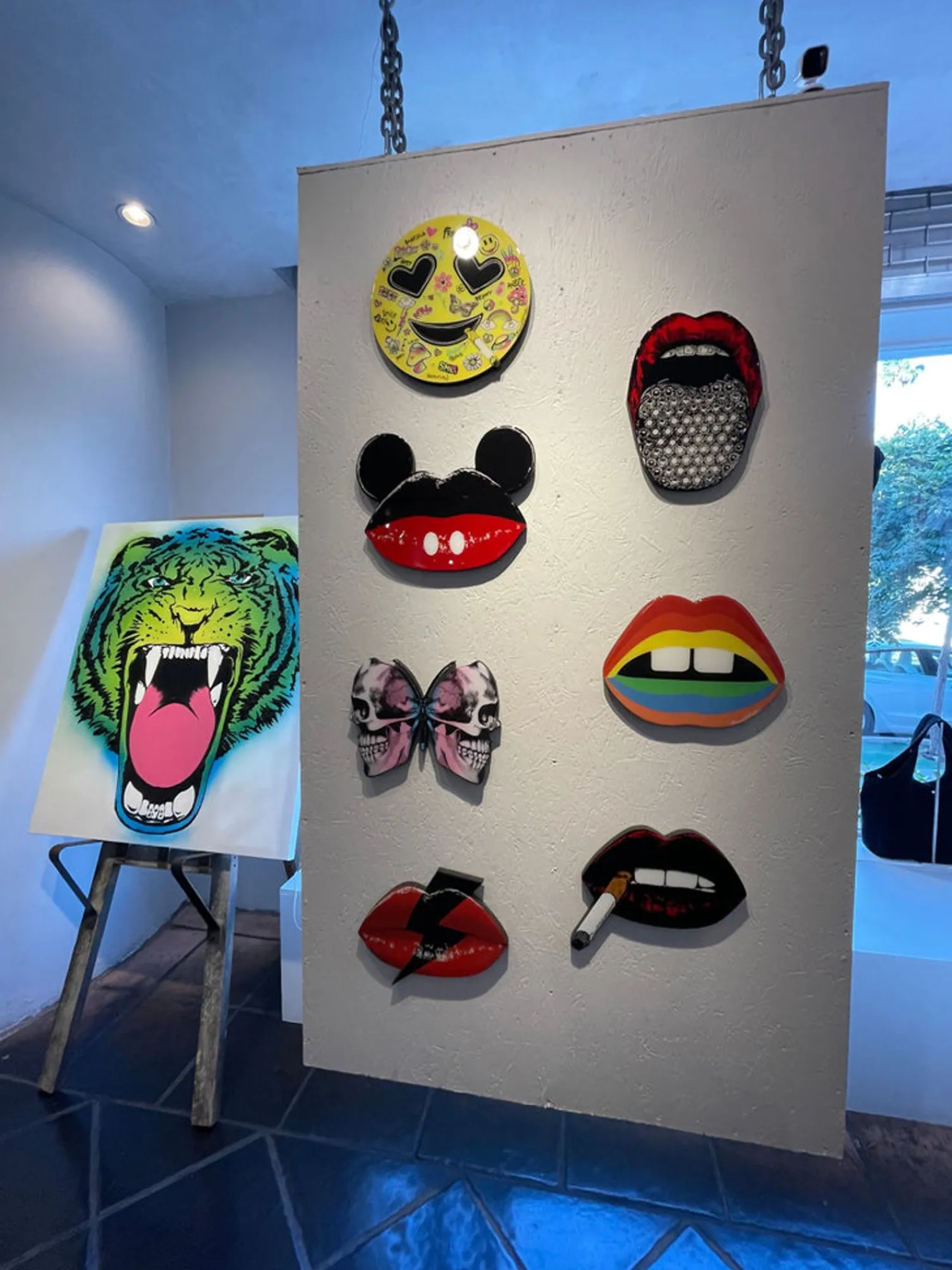 Lauren Moshi Color Cig Lip Wooden Canvas Art By * Decor