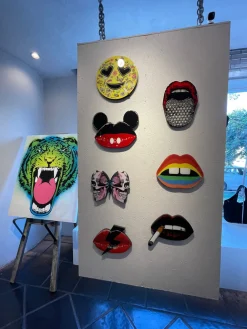 Lauren Moshi Peace Hand Wooden Canvas Art By * Decor