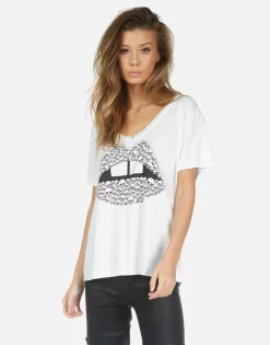 Lauren Moshi Skull Lip Boyfriend V-Neck Tee | Elara By *Women Short Sleeve